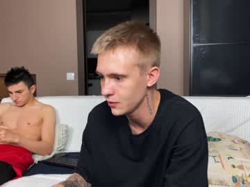 webcam man zgeneration live cam image #2960974