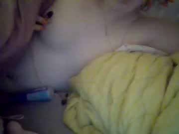 webcam girl aimzy2004 live cam image #4854306