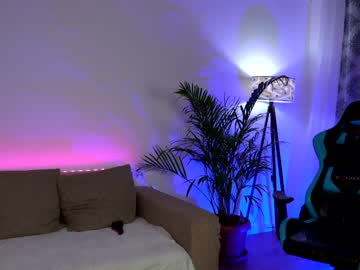 webcam girl naughtyrider69 live cam image #1556734