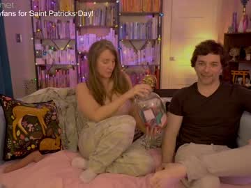 webcam couple task_manager live cam image #5340135