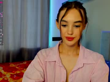 webcam girl angella_kleee live cam image #3186471