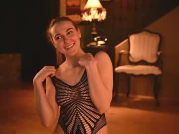 webcam girl rocknrose live cam image #4351584