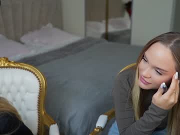 webcam couple kira0541 live cam image #7608535
