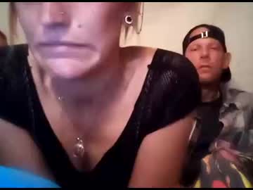 webcam couple amberslittlesis live cam image #2322141