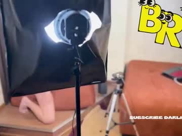 webcam girl l0ve_sh0w live cam image #6605145