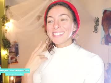 webcam girl artemisfit live cam image #7653820