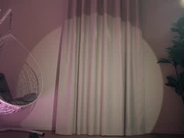 webcam girl artmosphera live cam image #10566807