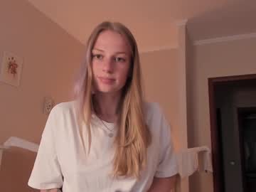 webcam girl magic_couple13 live cam image #10083003