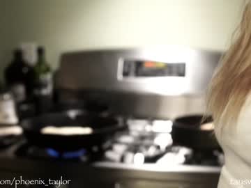 webcam girl phoenix_taylor live cam image #3327531