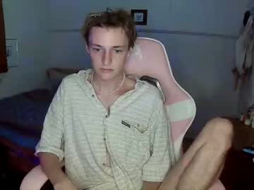 webcam man stoopidtwink live cam image #1290734