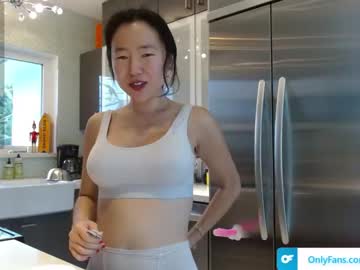 webcam girl jiwon4u live cam image #7670331