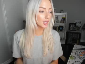 webcam girl miss_bee live cam image #4789276