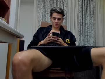 webcam man orlandocolt live cam image #3649688