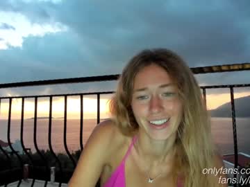 webcam girl oksanafedorova live cam image #4154940