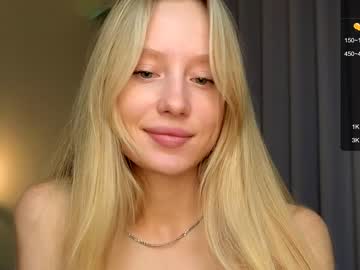 webcam girl callme_star live cam image #7052430