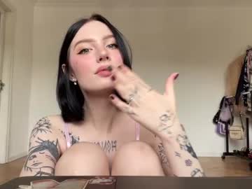 webcam tranny evelynforever live cam image #5983518