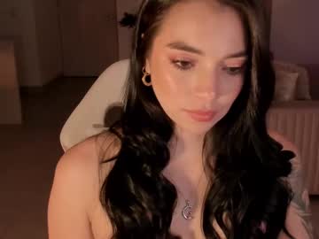 webcam girl scarlett__baker11 live cam image #12638011