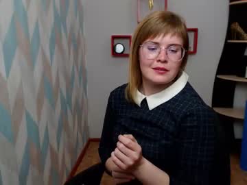 webcam girl candisechristal live cam image #2948076