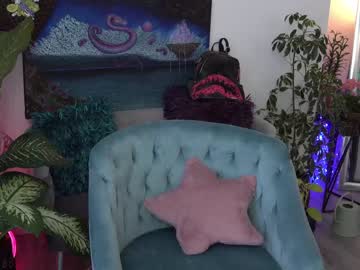 webcam girl beyllove_d live cam image #4643173