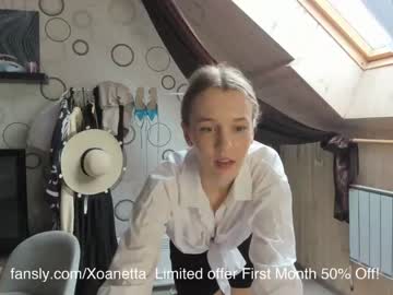 webcam girl xoanetta live cam image #2583878