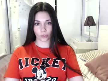 webcam girl victoriaas live cam image #1728120