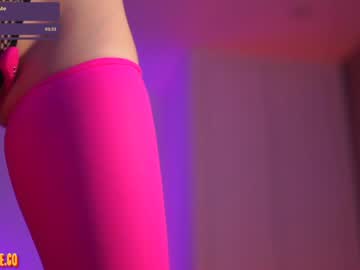 webcam girl _taylor_swift live cam image #9591439