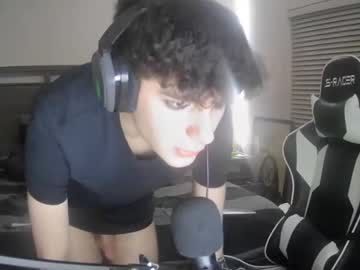 webcam man vampirewildfire live cam image #5975042
