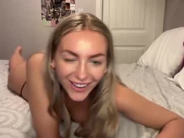 webcam girl summerlovingg live cam image #9348597