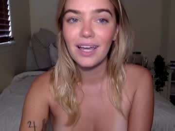 webcam girl littlemaryjane19 live cam image #4427747