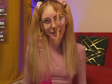 webcam girl girl_i_am live cam image #10644128