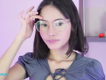 webcam girl little_effy18_ live cam image #10906129