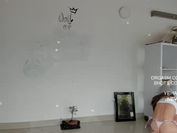 webcam girl lonelly_lolly98 live cam image #4968461