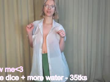 webcam girl joyce_coy live cam image #5119014