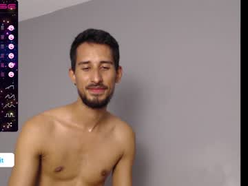 webcam man neorfit live cam image #4428010