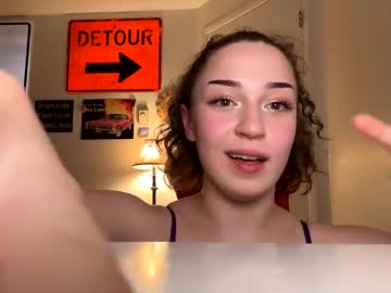 webcam girl lillianpoach live cam image #11049346