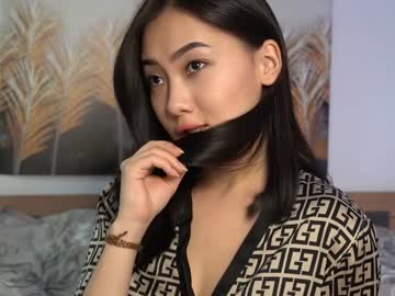 webcam girl refined_style live cam image #8841896
