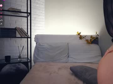 webcam girl rowenahallman live cam image #10624629