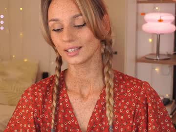 webcam girl artease live cam image #11255159