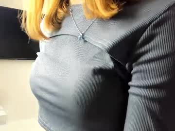webcam girl lynethamm live cam image #12797194