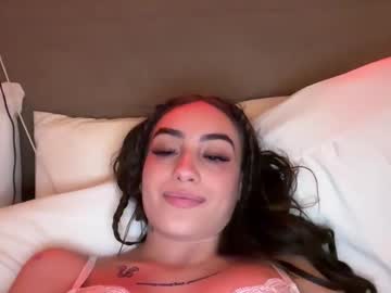 webcam girl thestormii live cam image #12255925
