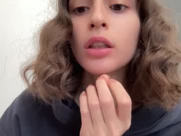 webcam girl wonderland_stia live cam image #10200394