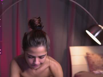 webcam girl kity_paw live cam image #11188693