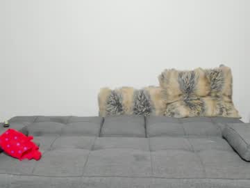 webcam girl jazmynn_m live cam image #2945669