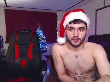 webcam man teddy_mode live cam image #1084698