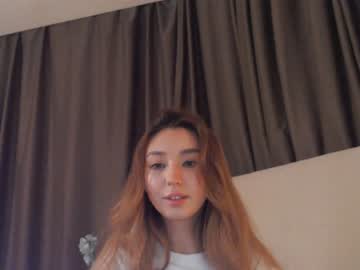webcam girl sharasuo live cam image #5087938