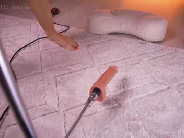 webcam girl lil_eva live cam image #11441420