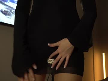 webcam girl emilybatee live cam image #9587574