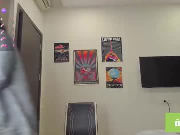 webcam girl phantom_wave live cam image #12409390