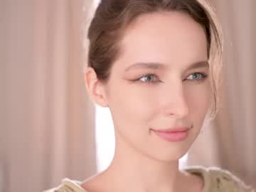 webcam girl silent_chill live cam image #12838274