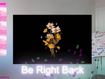 webcam girl petitebrat live cam image #5016673